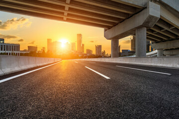 中国古代有几个朝代定都在洛阳