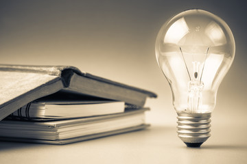 《伊索寓言》里面的故事内容